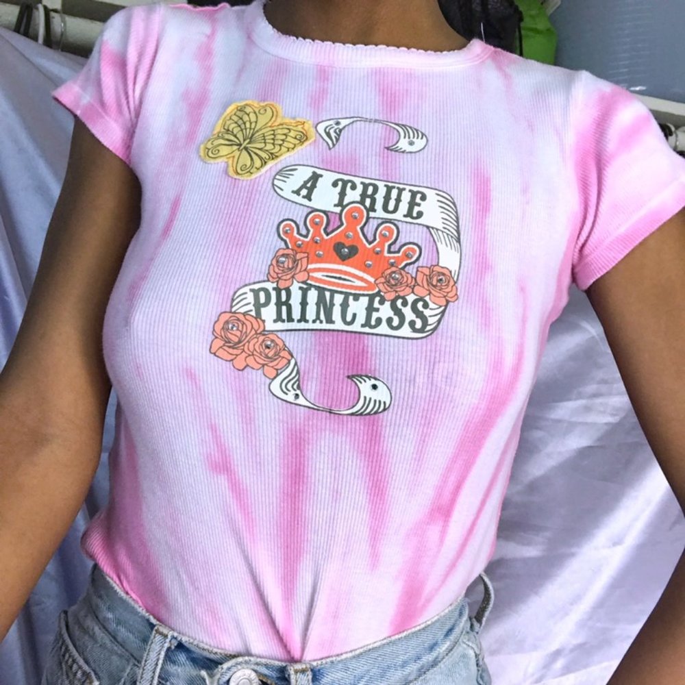 vtg pink tie dye princess graphic baby tee sz XS